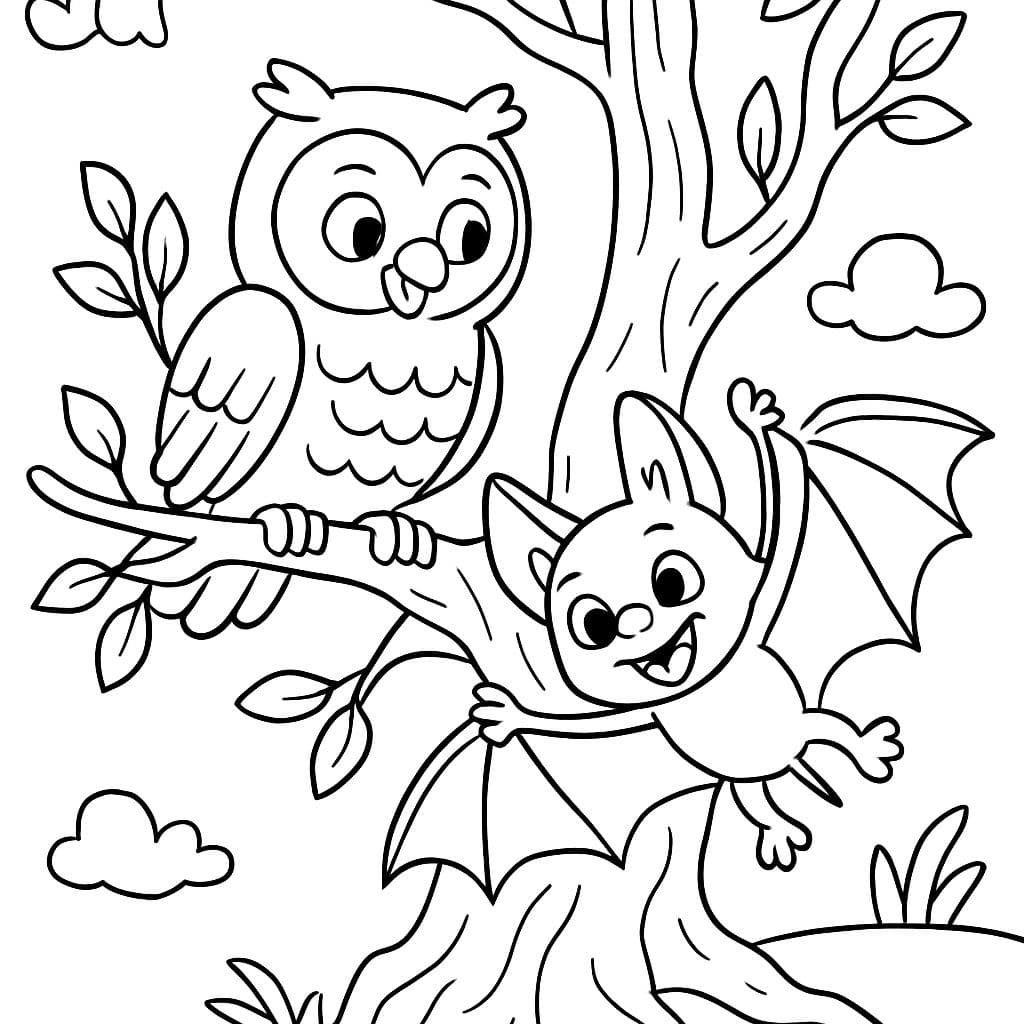 une petite chouette et une jeune chauve-souris sur un vieil arbre