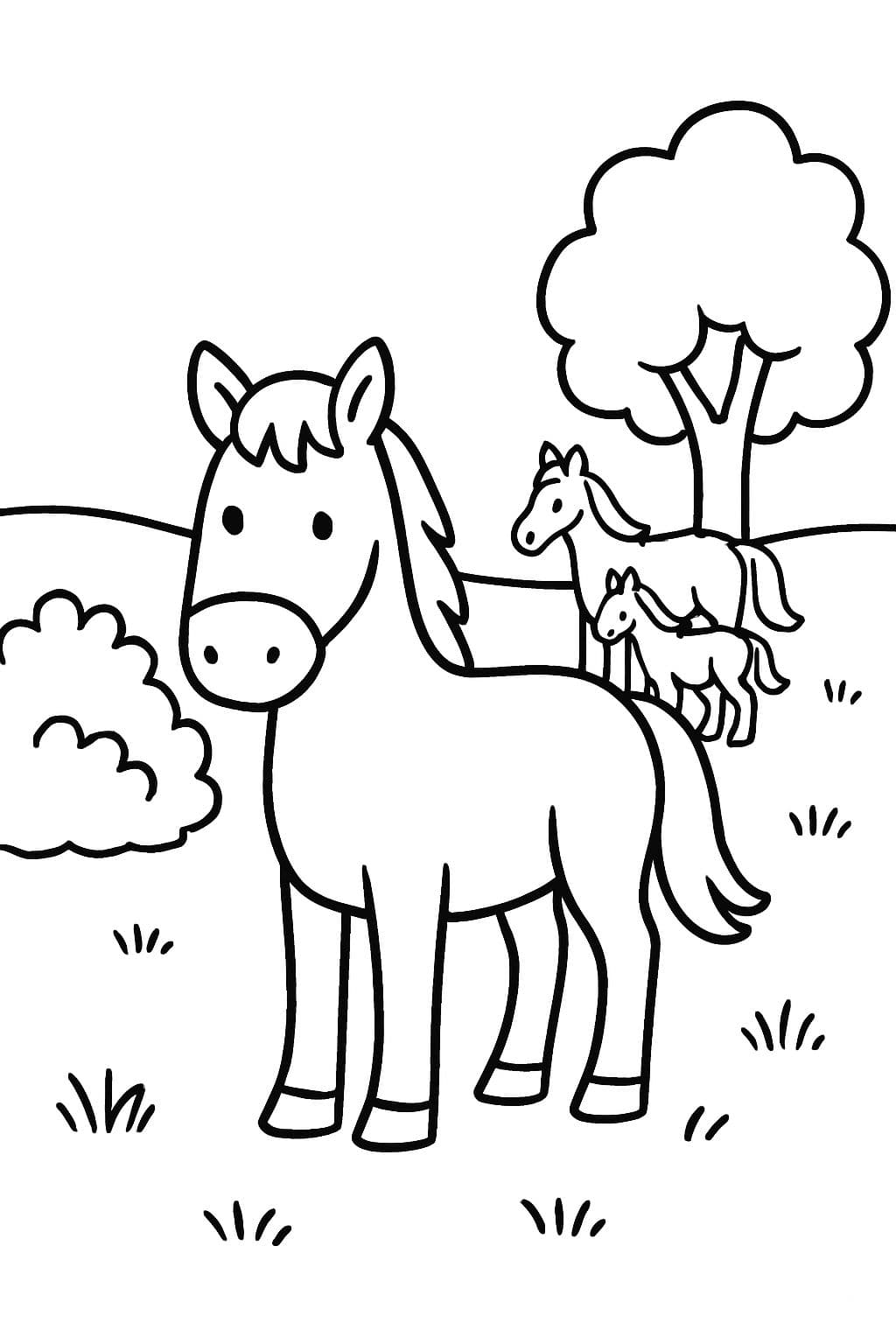Um cavalo está de pé no primeiro plano em um pasto. Ao fundo, há outro cavalo com um potro. À direita da imagem está uma árvore, à esquerda está um arbusto.