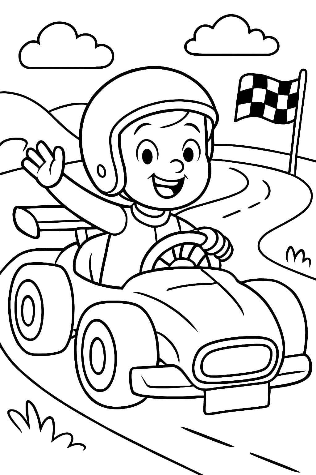 ein Junge in einem Rennwagen mit einem leeren Namensschild