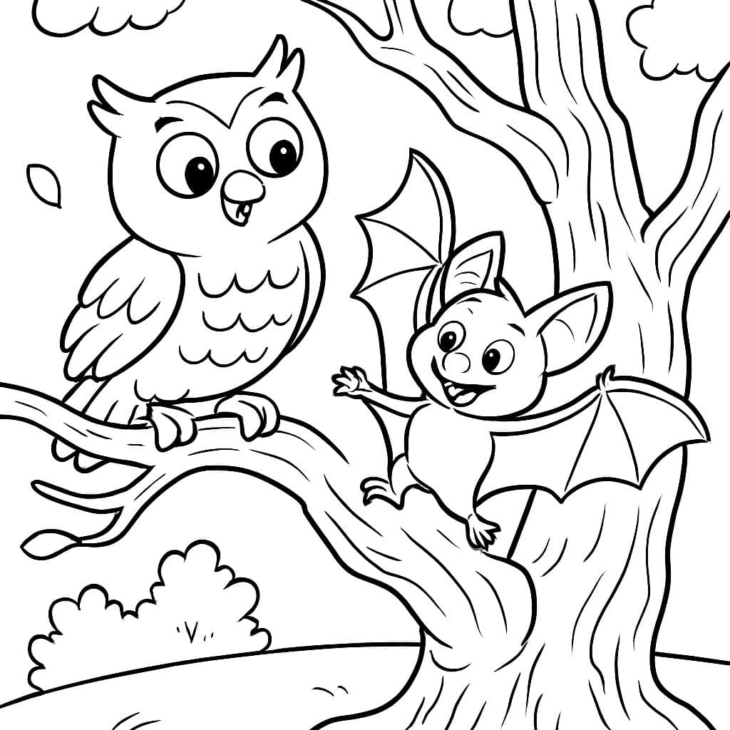 une petite chouette et une jeune chauve-souris sur un vieil arbre